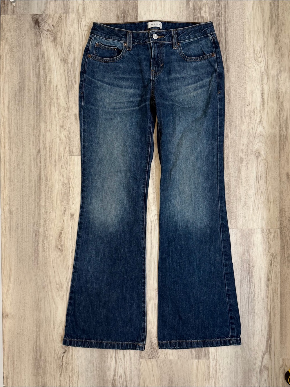 Pacsun Jade Low Rise Bootcut Jeans Size 26